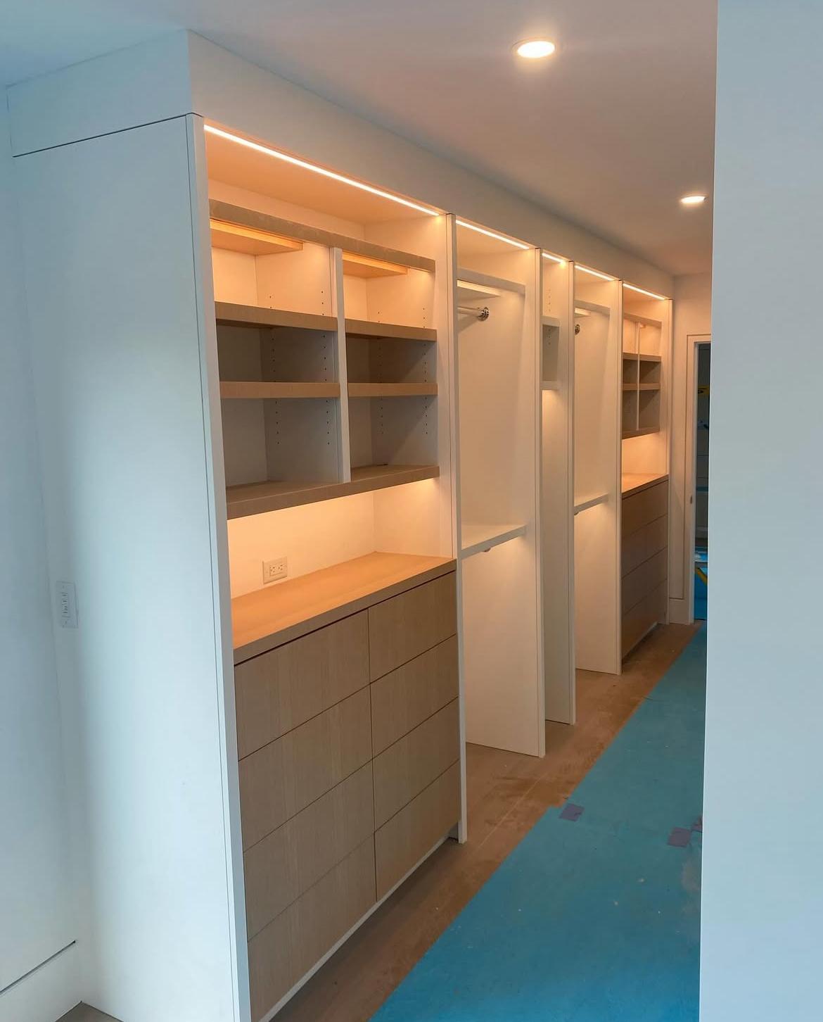 Walk-Through Closet System