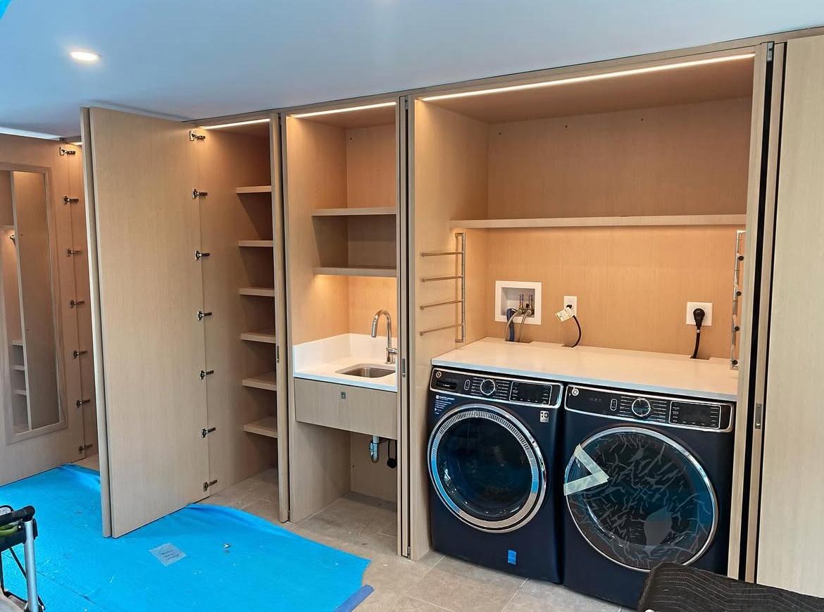 Concealed Oak Laundry Room